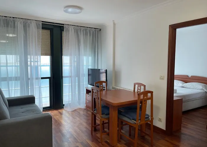 Travesia 151-6 ツ Rias Baixas ויגו